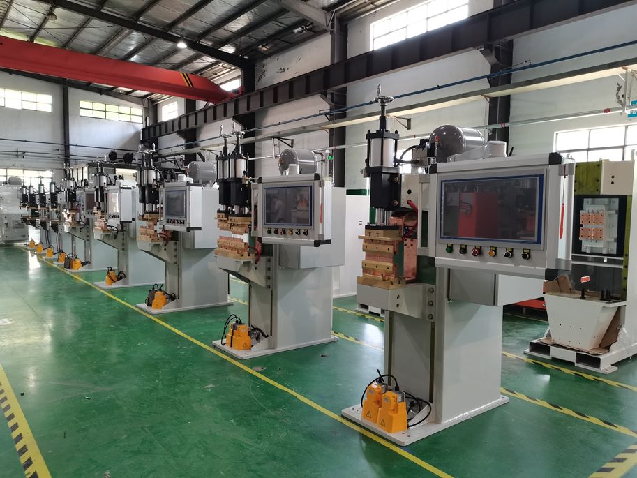 安嘉中頻點(diǎn)焊機(jī)成品展示 安嘉中頻點(diǎn)焊機(jī)成品展示