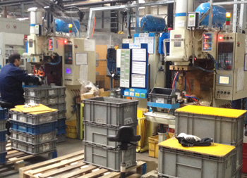 安嘉中頻逆變式凸焊機(jī)奇昊汽車系統(tǒng)現(xiàn)場案例 安嘉中頻逆變式凸焊機(jī)奇昊汽車系統(tǒng)現(xiàn)場案例