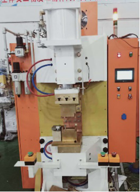 紡機(jī)凸輪連桿多點(diǎn)焊機(jī)定制項(xiàng)目介紹 紡機(jī)凸輪連桿多點(diǎn)焊機(jī)定制項(xiàng)目介紹