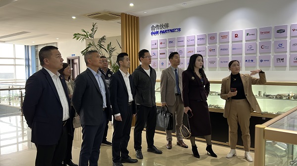 蘇抖會人員參觀